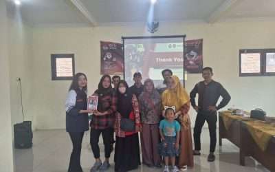 Pelatihan Digitalisasi UMKM Makanan Lokal di Desa Tuban: Strategi Meningkatkan Akses Pasar melalui ShopeeFood
