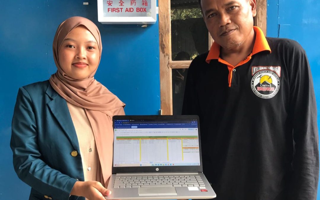 Gunakan Google Spreadsheet, Mahasiswa KKN Undip Optimalkan Supply Chain Management UMKM Aluminium Di Desa Genengharjo