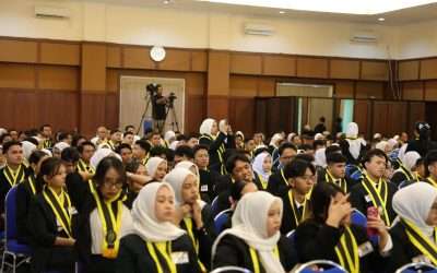 FEB Undip Luluskan Mahasiswa dan Mahasiswi Manajemen pada Wisuda ke-178 : Siap Berkontribusi untuk Negeri